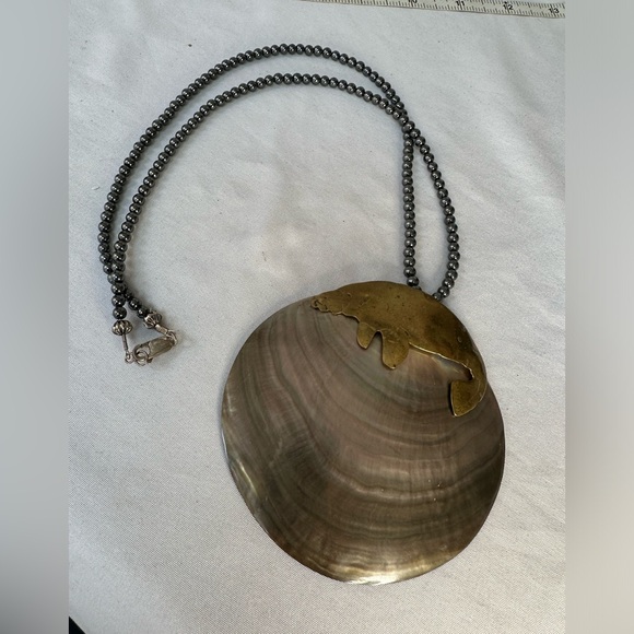 Gorgeous artisan abalone shell and brass manatee necklace - Picture 2 of 10
